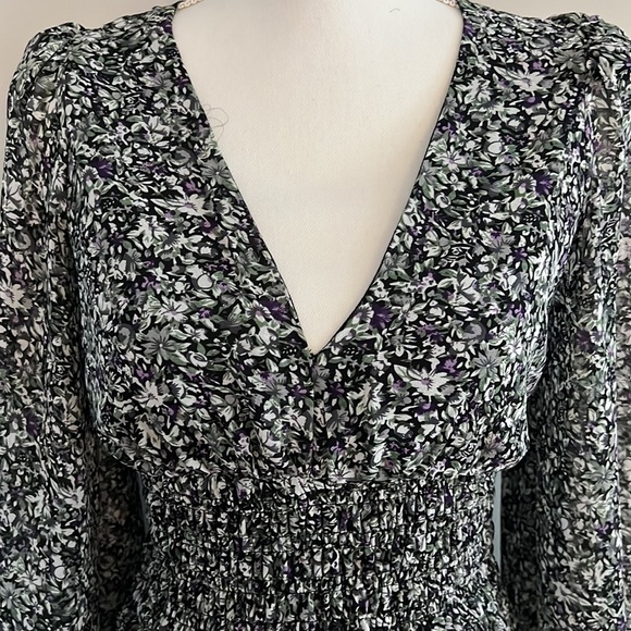 Astr Ruffle Chiffon Floral Dress - Picture 3 of 12